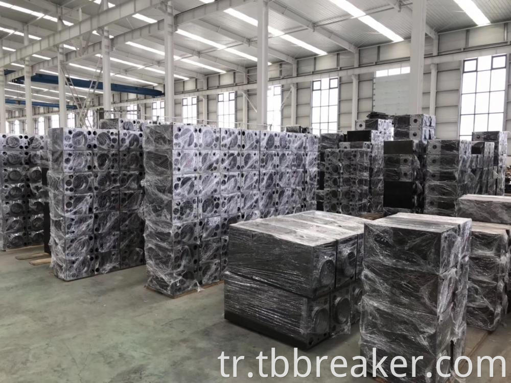 Excavator Rock Breaker Cylinder Store